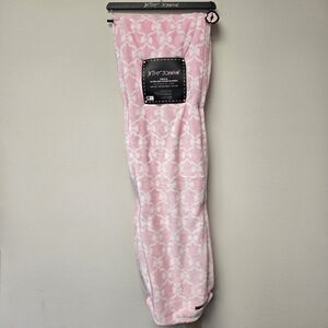 Betsy Johnson Ribbon Bows Twin XL Ultra Soft Plush Throw Blanket Pink